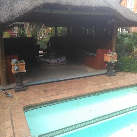 Treetops & Treats Guest House Pretoria-Noord Kültér fotó