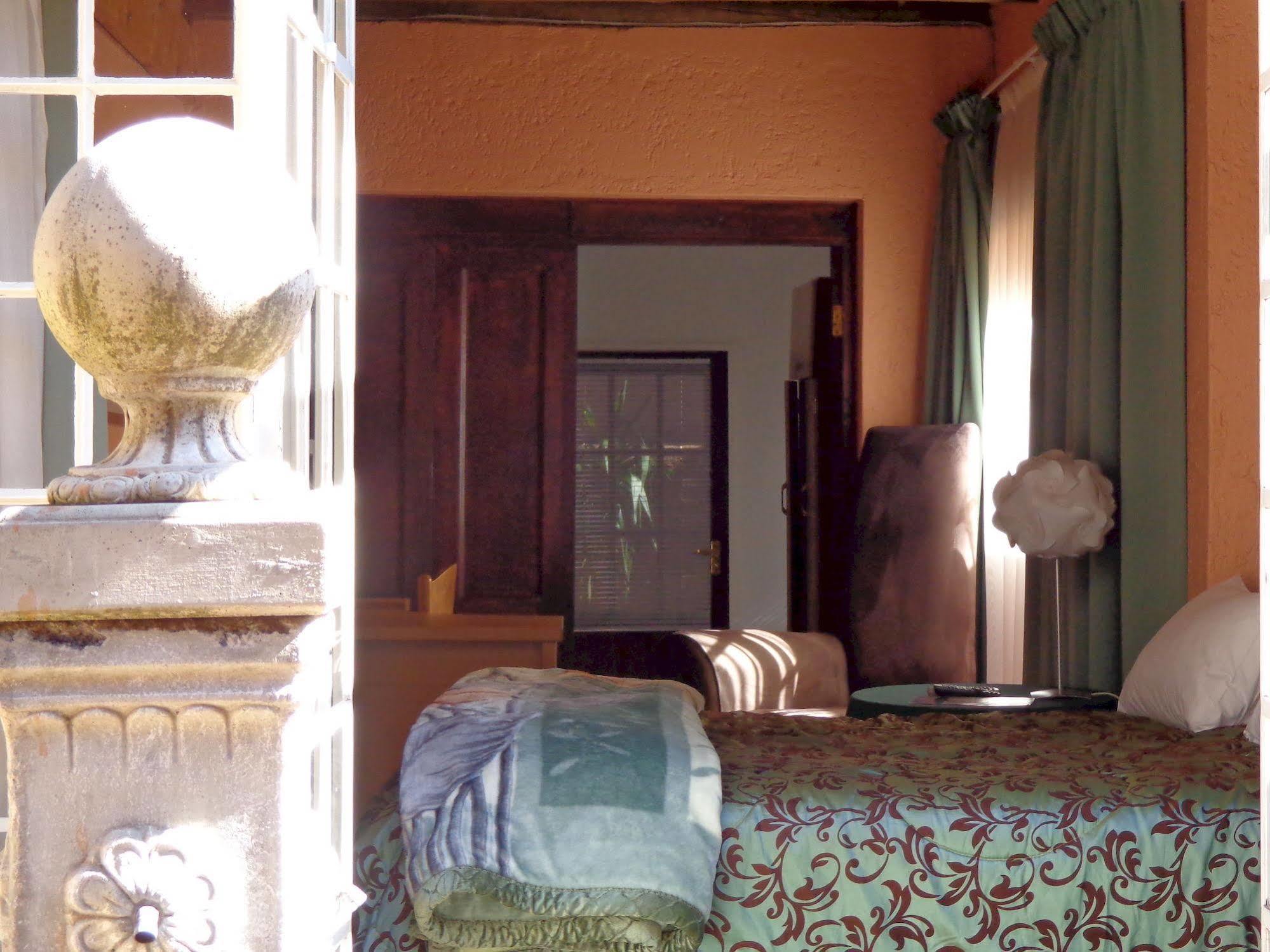 Treetops & Treats Guest House Pretoria-Noord Kültér fotó